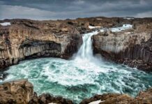 Aldeyjarfoss waterfall on a cloudy day