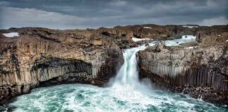 Aldeyjarfoss waterfall on a cloudy day
