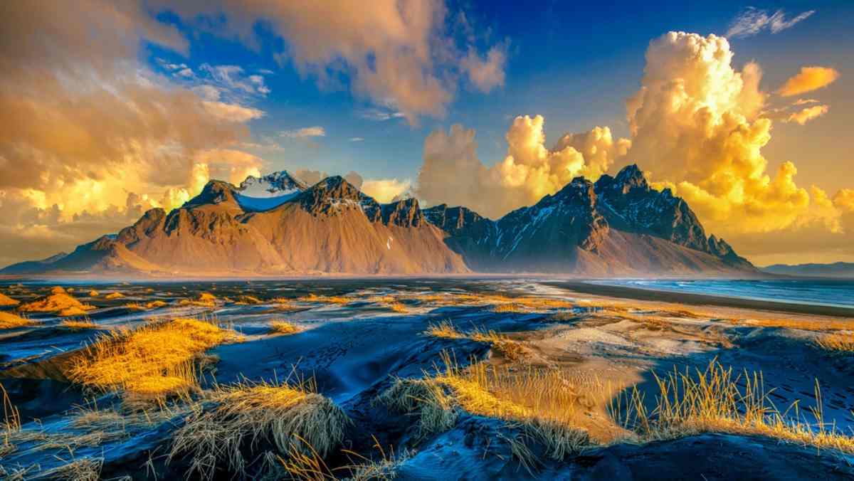 august in Iceland tips
