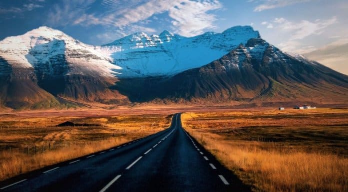 Dramatic landscape on Iceland's Ring Road