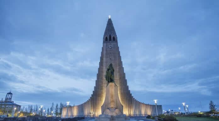 One of Iceland's most spectacular sightseeing locations, the Hallgrímskirkja Cathedral