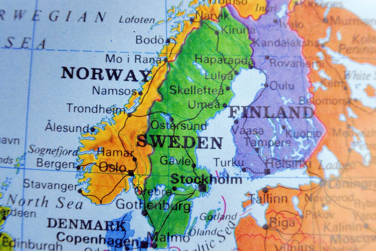 Is Iceland in the EU or Scandinavian