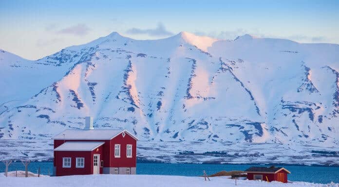 Iceland's February weather has a lot of snowfall