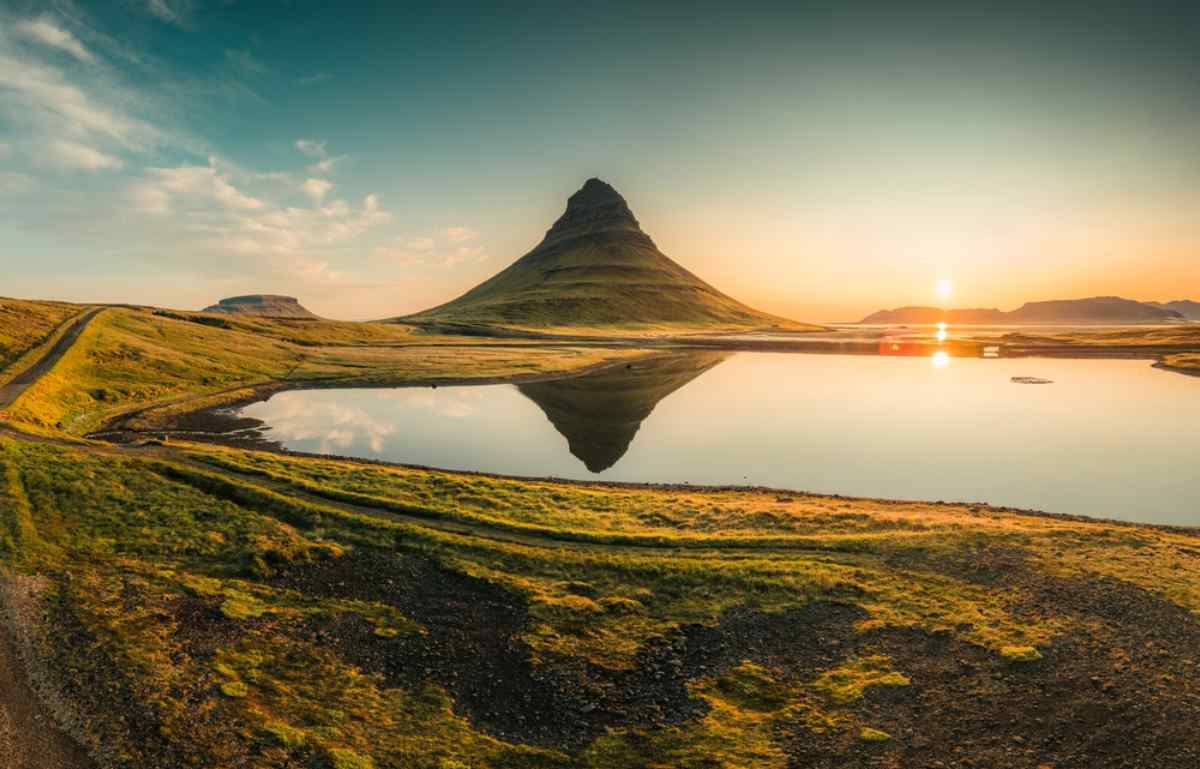 Midnight sun in Iceland