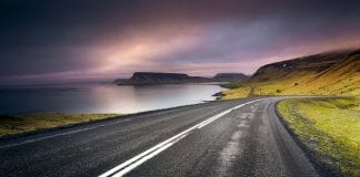 What are the top stops and attractions on Iceland's southern Ring Road?