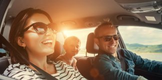 Family on Iceland Ring Road 7 day itinerary