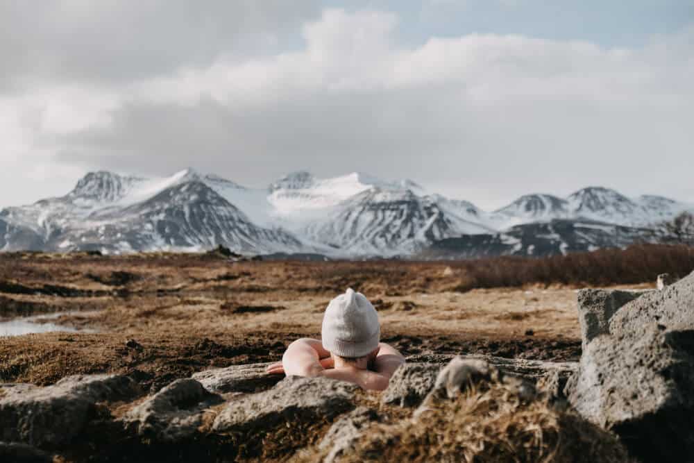 Icelandic hot pot with a view of the mountains