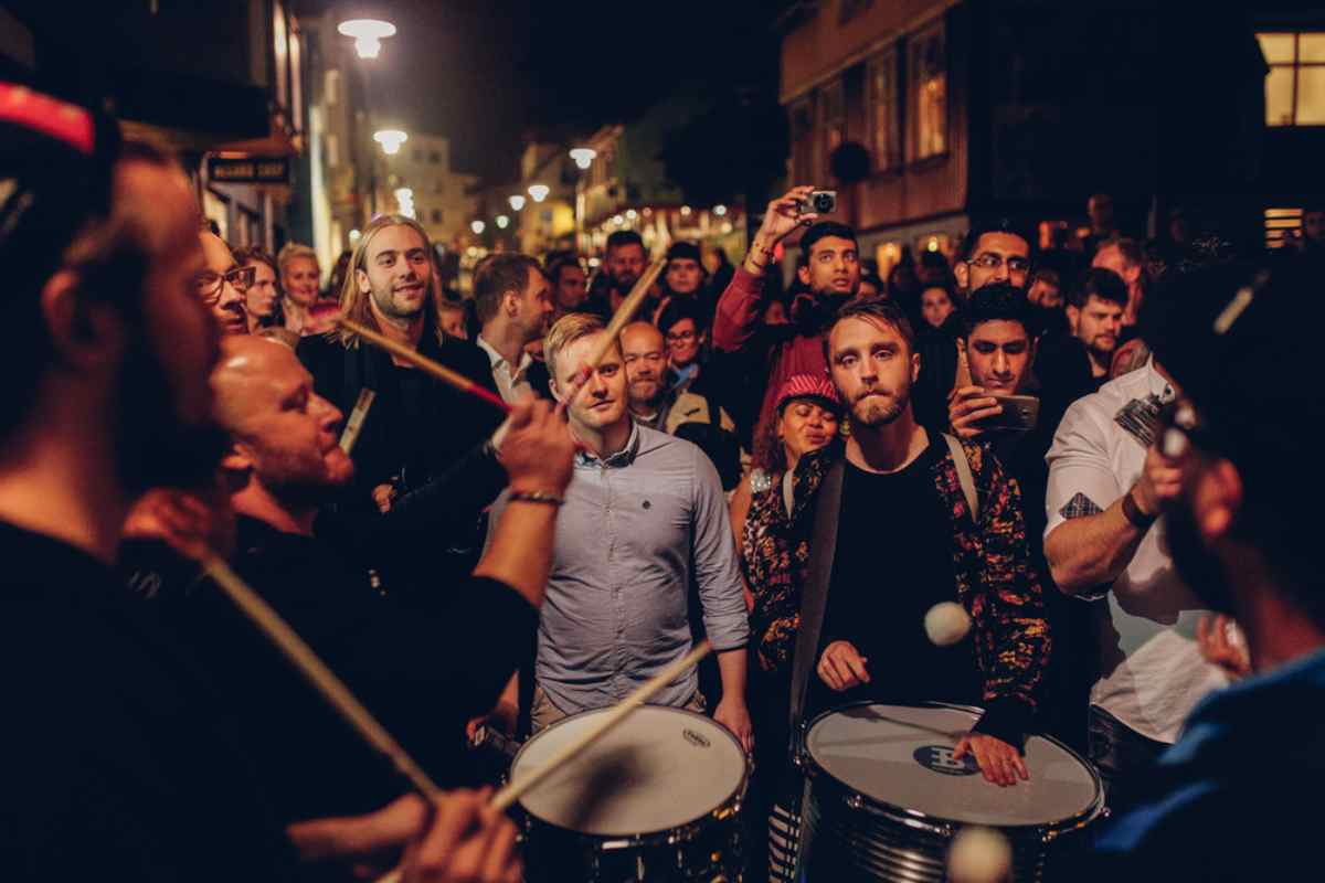Music in Reykjavík streets